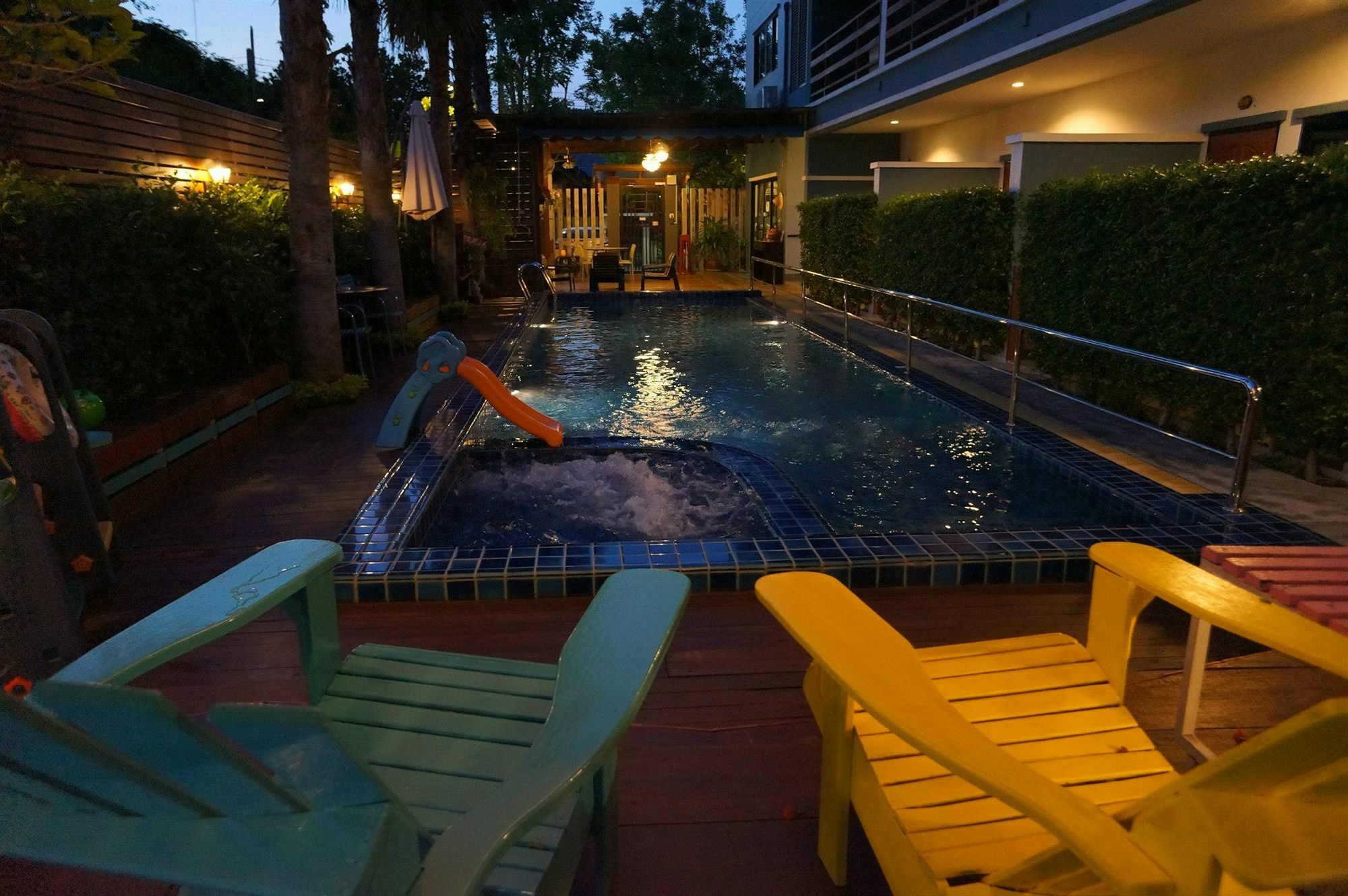 Baan I Un Pool Villa Chonburi Bagian luar foto